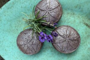 Kostka myjąca do włosów LAWENDOWA